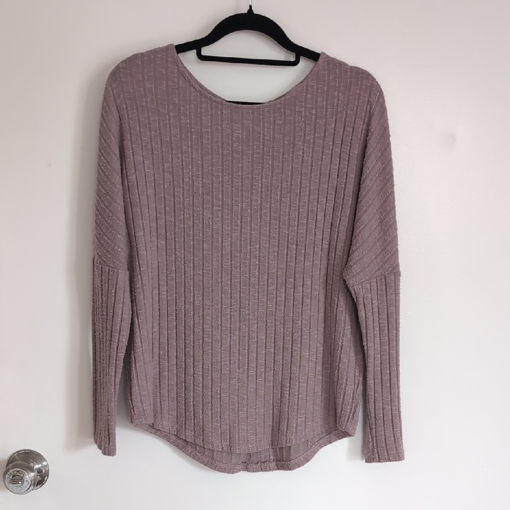 Green Envelope Ribbed Sweater in Mauve